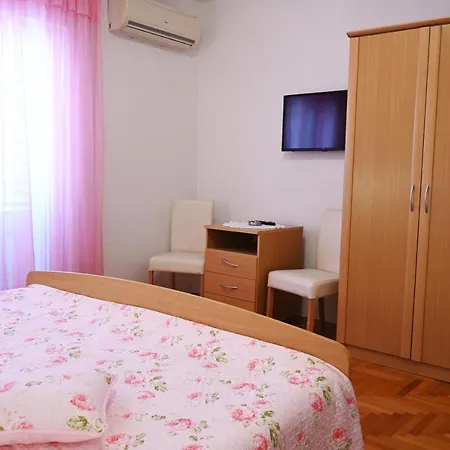 Tiktok View - Zf Hvar *