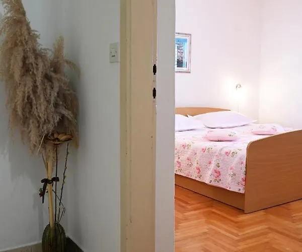 Tiktok View - Zf Hvar Hvar Town